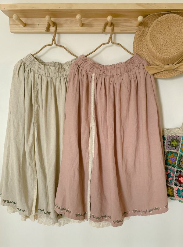 Vittlr Embroidered Linen Skirt